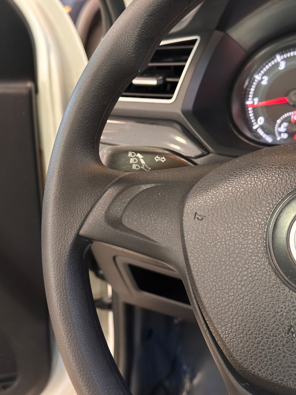 VW - VolksWagen Saveiro Trendline — foto 11