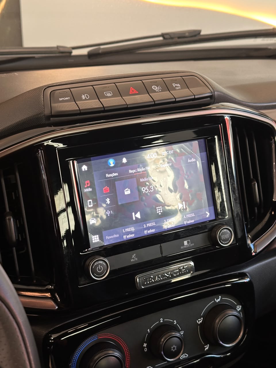 Fiat Strada Ranch — foto 19