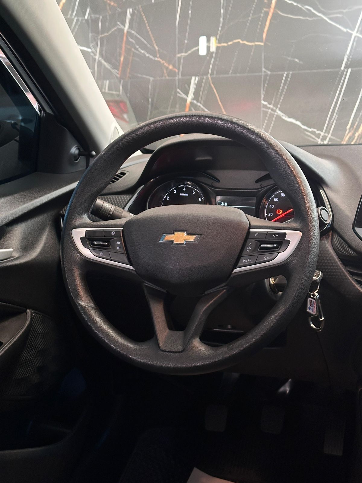 GM - Chevrolet ONIX — foto 25