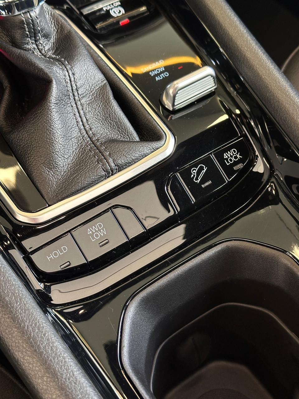 Jeep COMPASS Black Hurricane — foto 8
