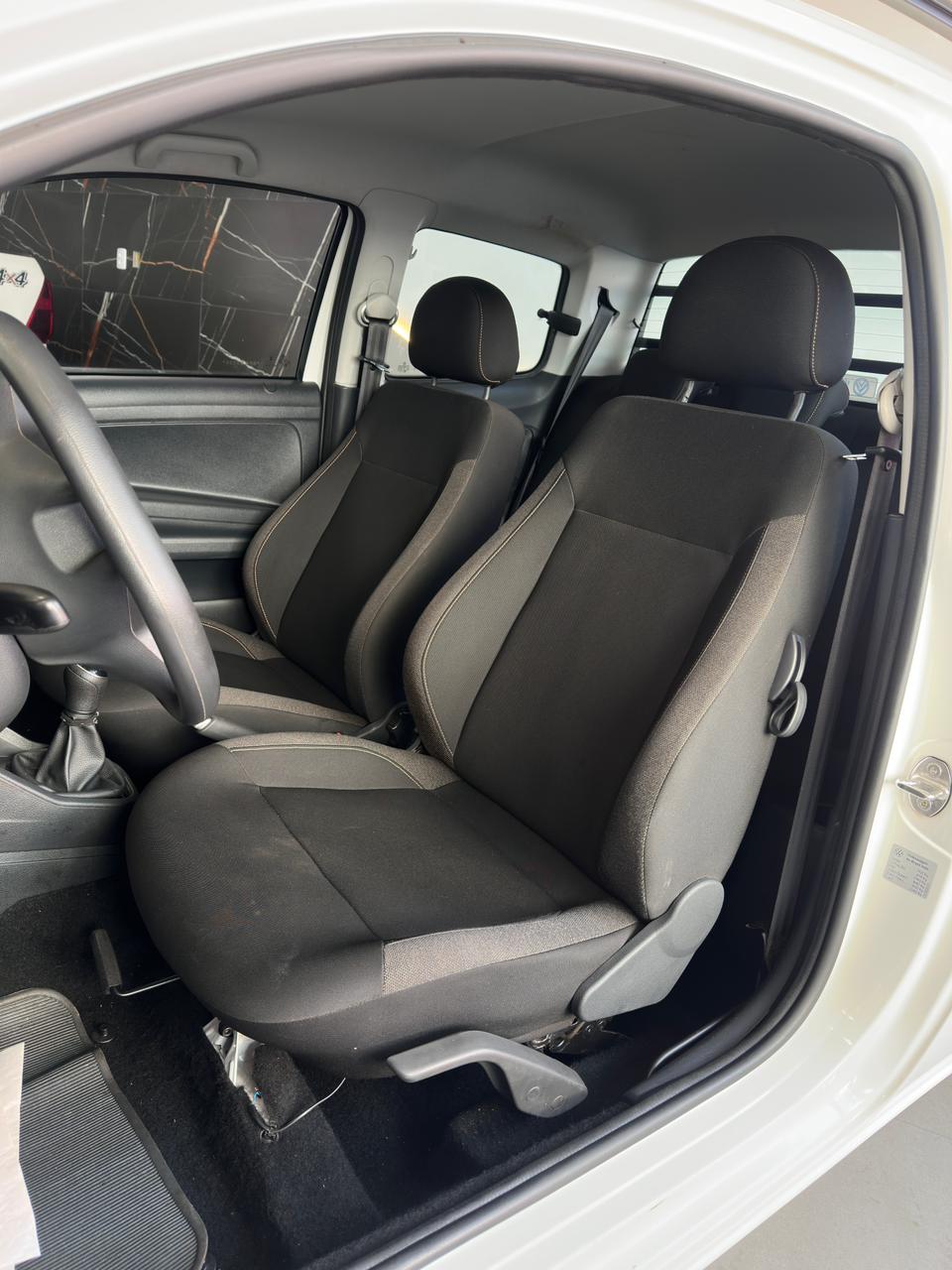 VW - VolksWagen Saveiro Robust — foto 8