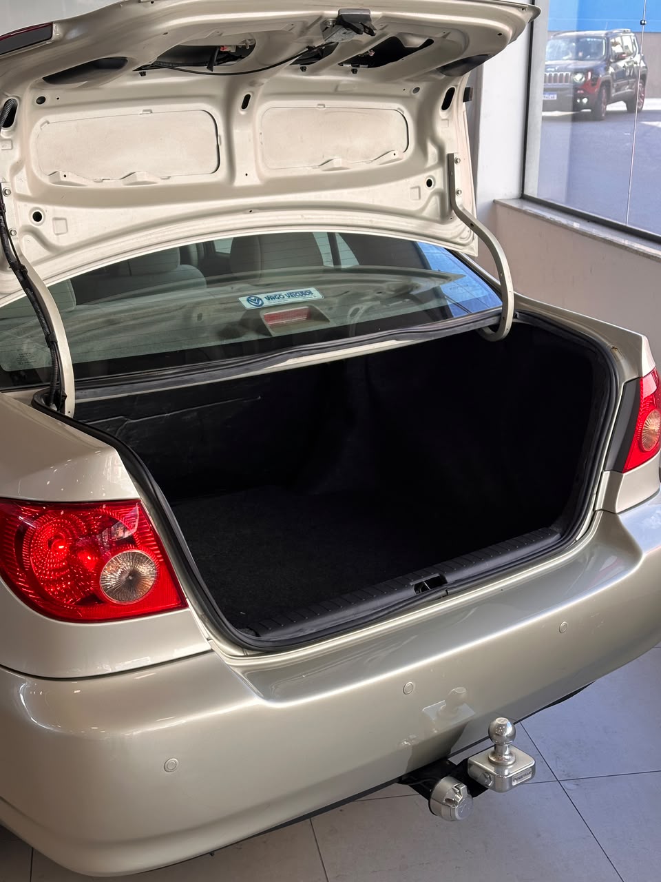 Toyota Corolla XLi — foto 11