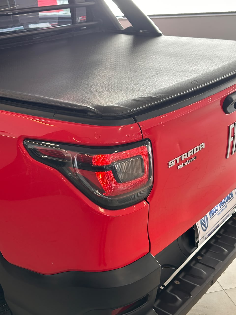 Fiat Strada Volcano — foto 18