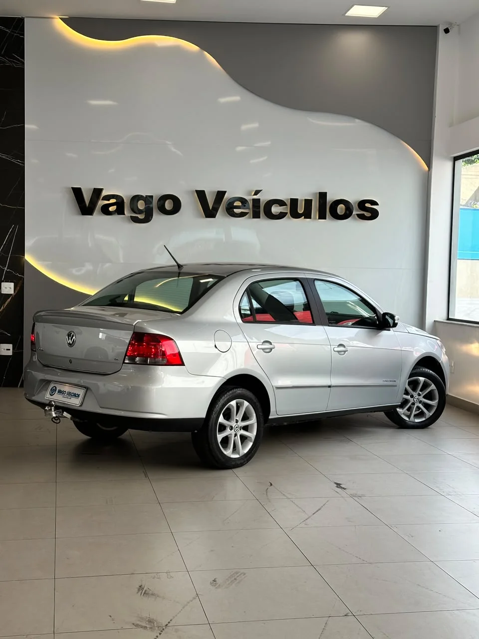 Volkswagen Voyage — foto 21