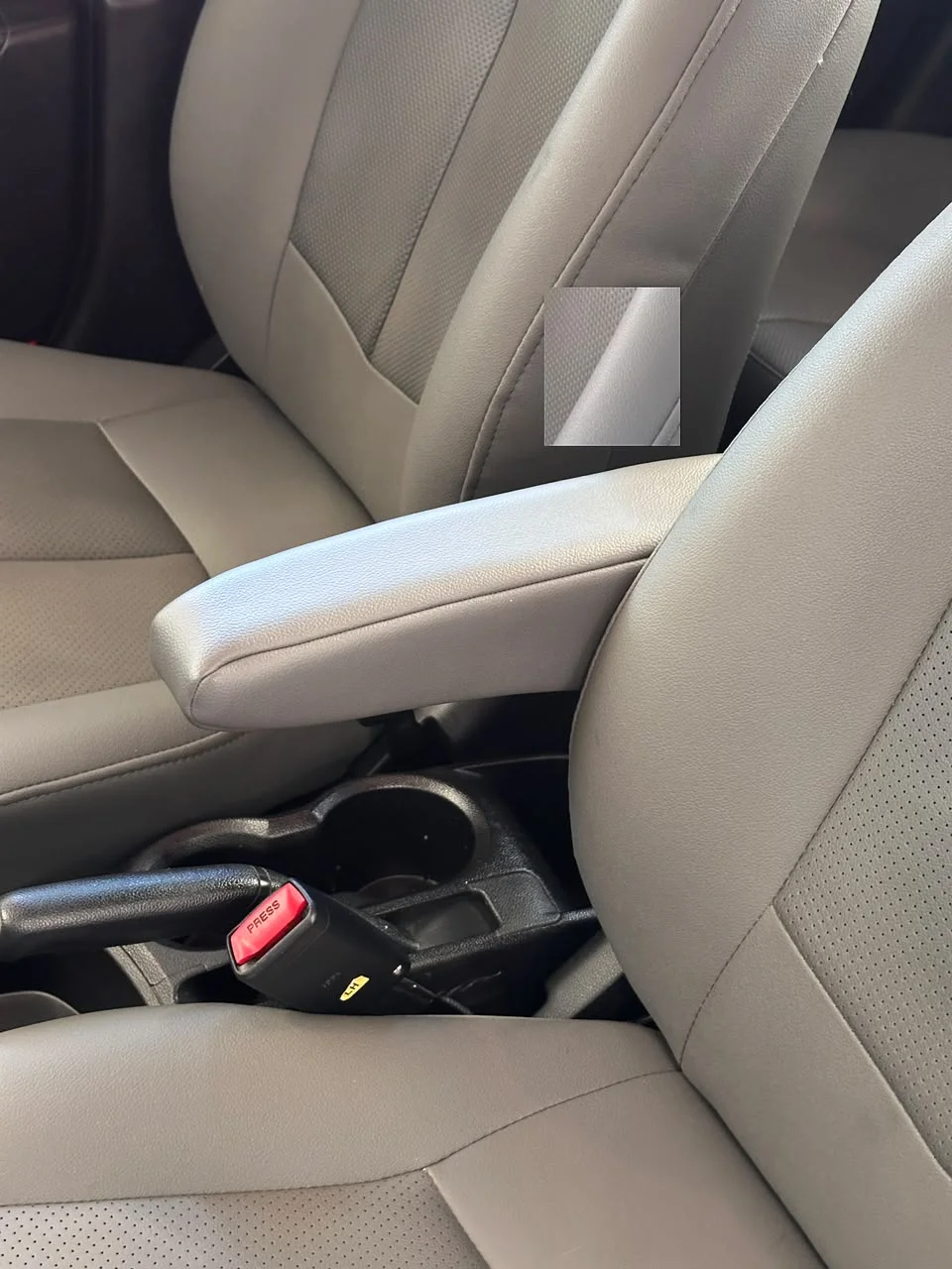 Hyundai HB20S — foto 3