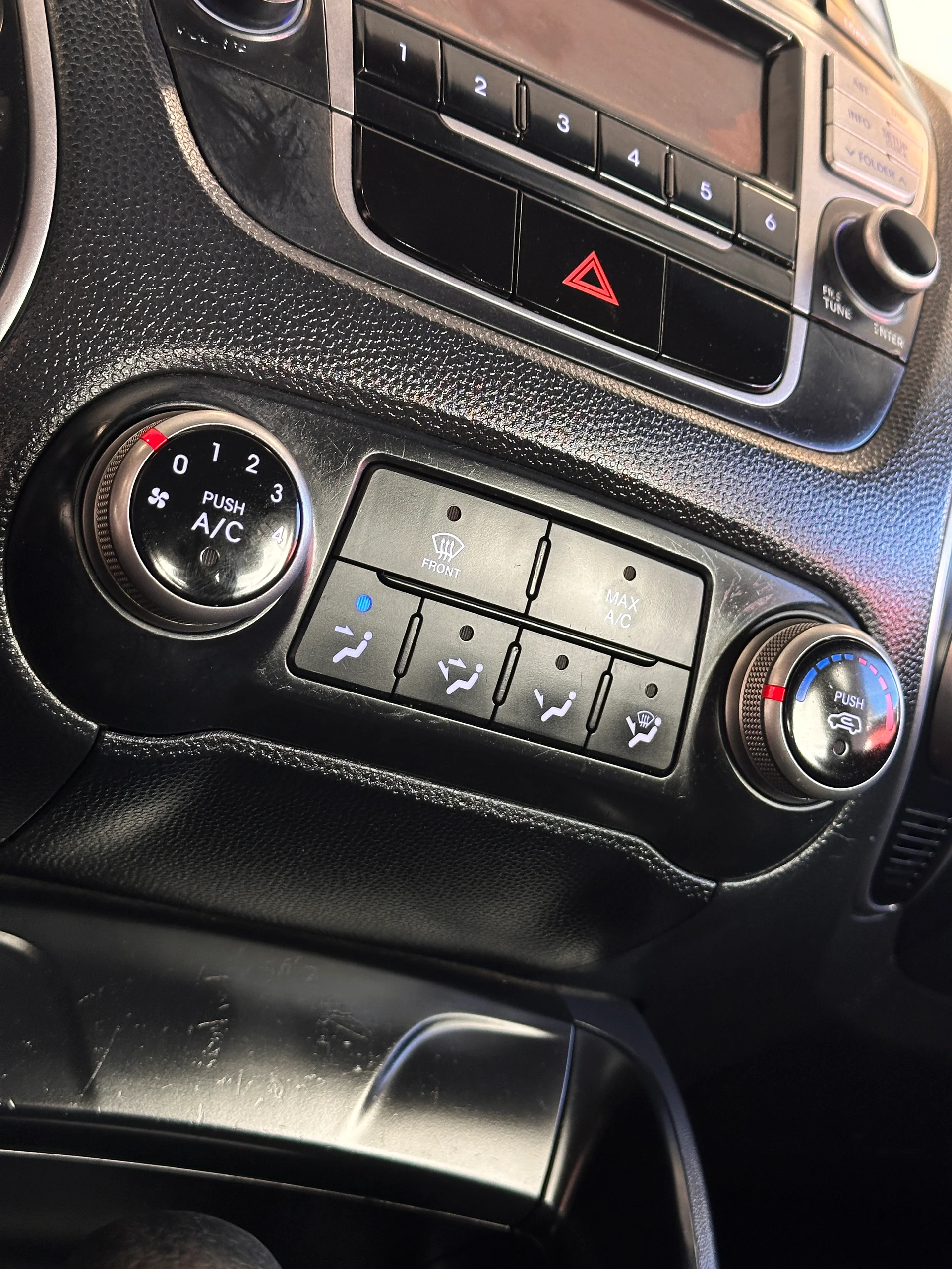 Hyundai IX35 — foto 11