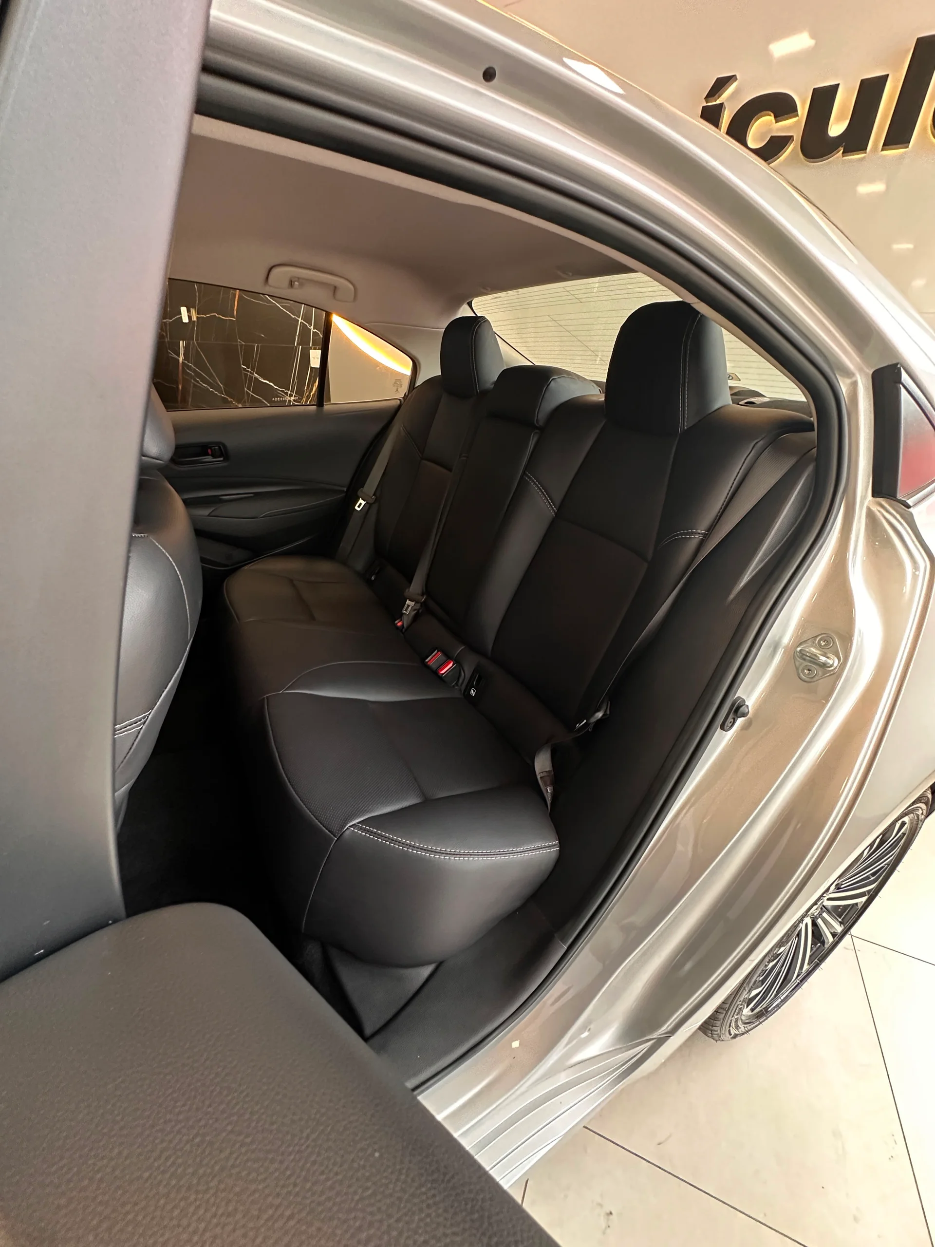 Toyota Corolla — foto 25