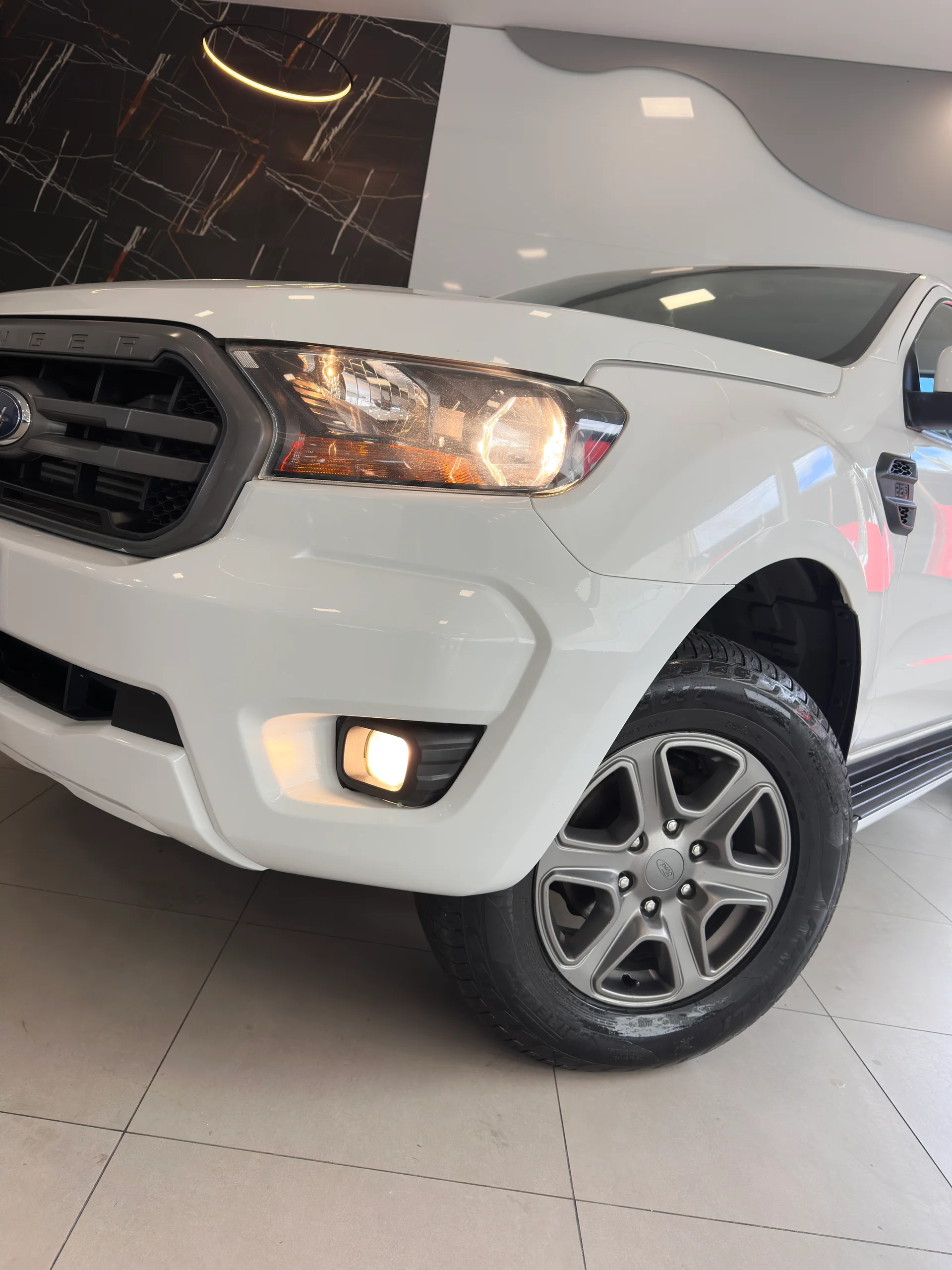 Ford Ranger — foto 21