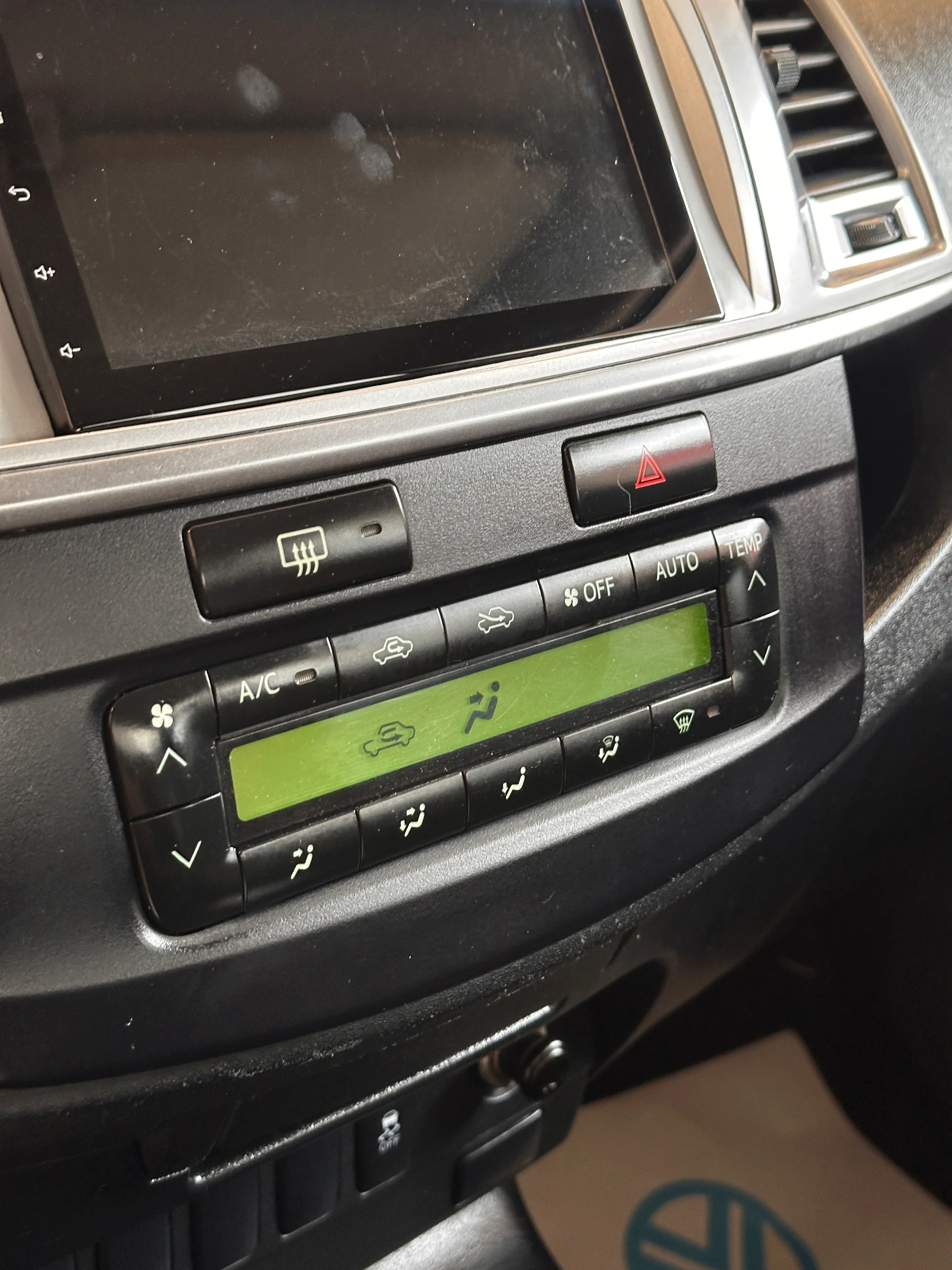 Toyota Hilux — foto 9