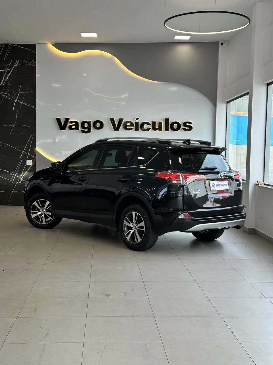 Toyota RAV4 — foto 3