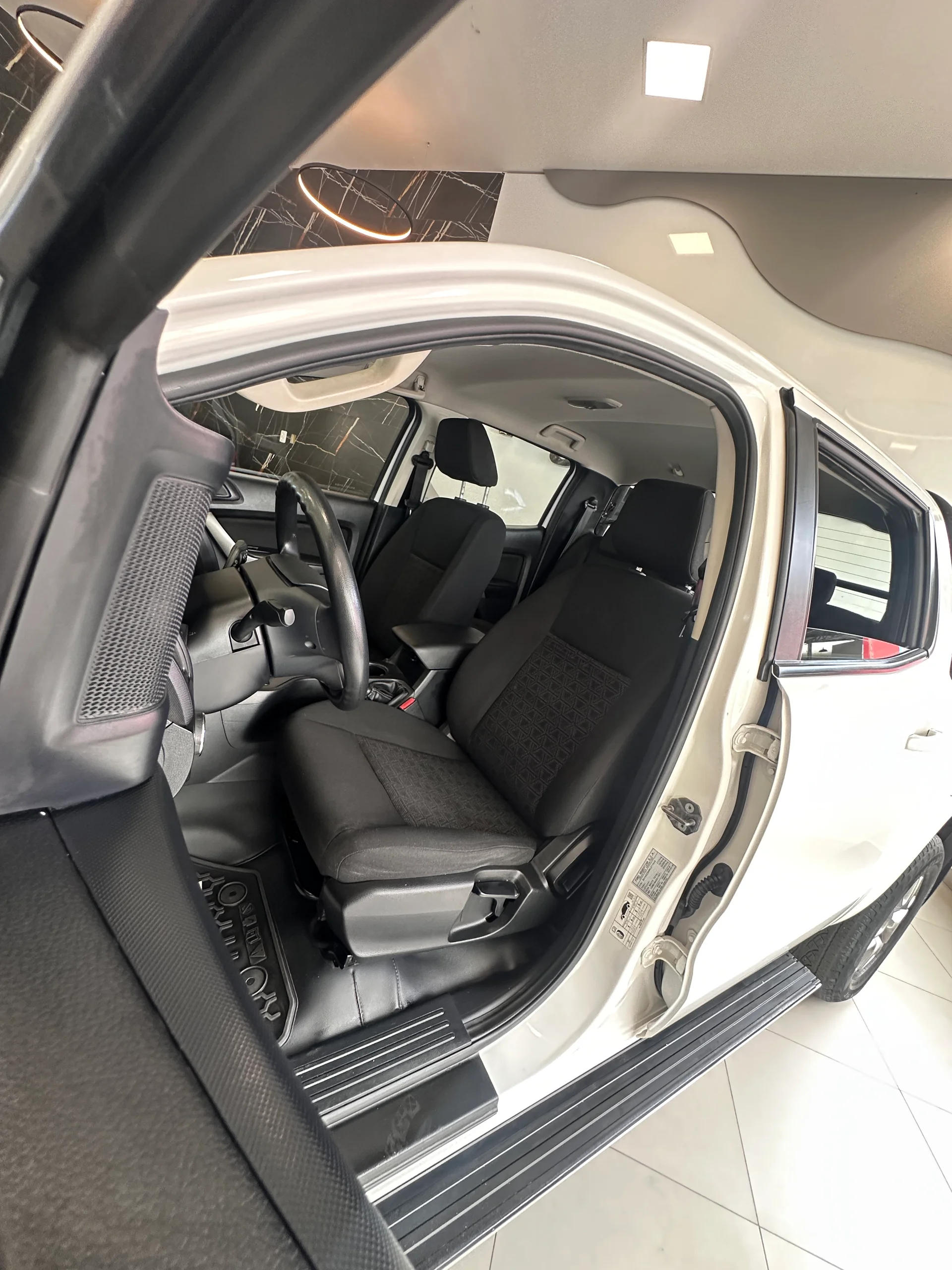 Ford Ranger — foto 22