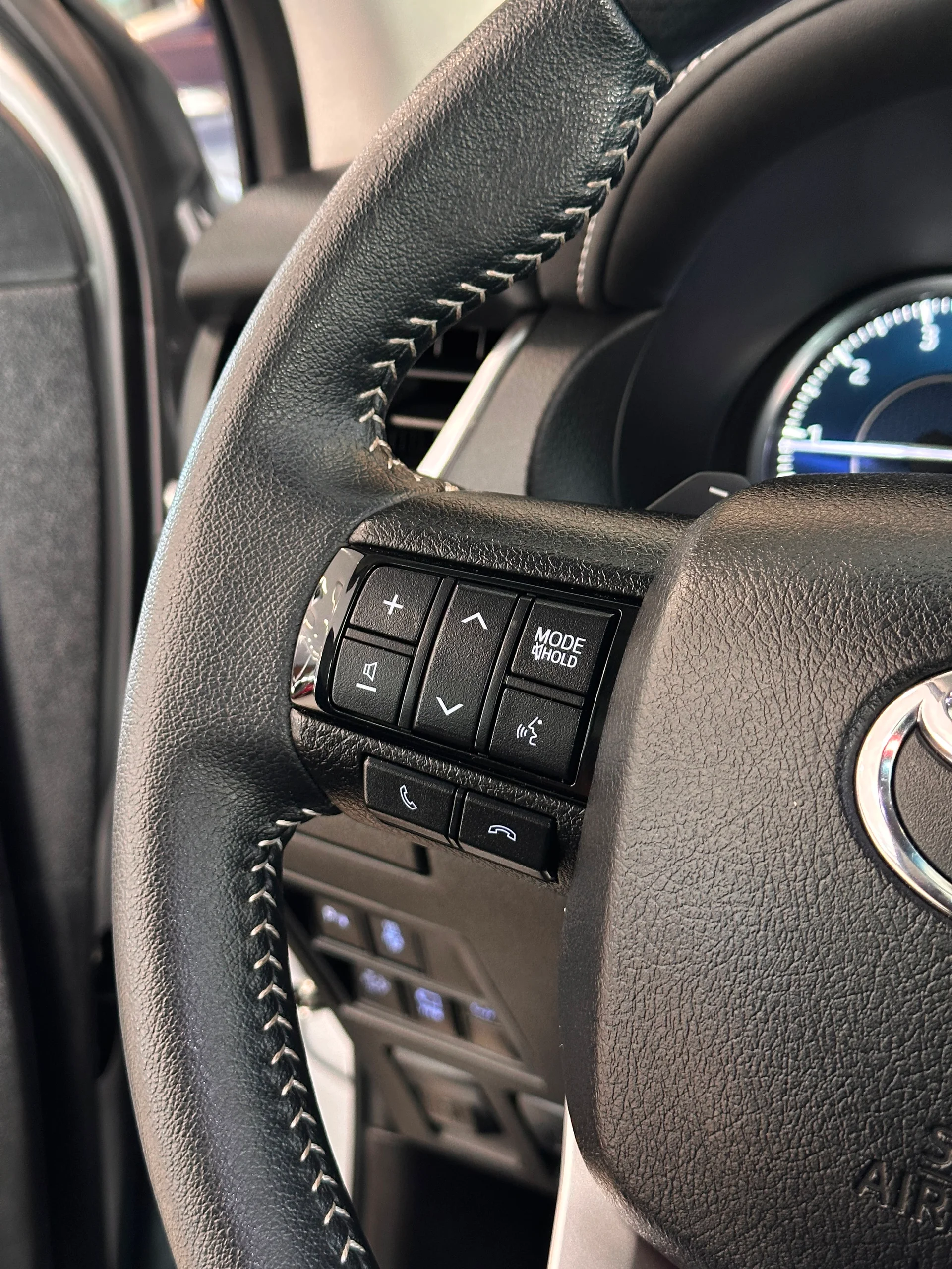 Toyota Hilux — foto 17