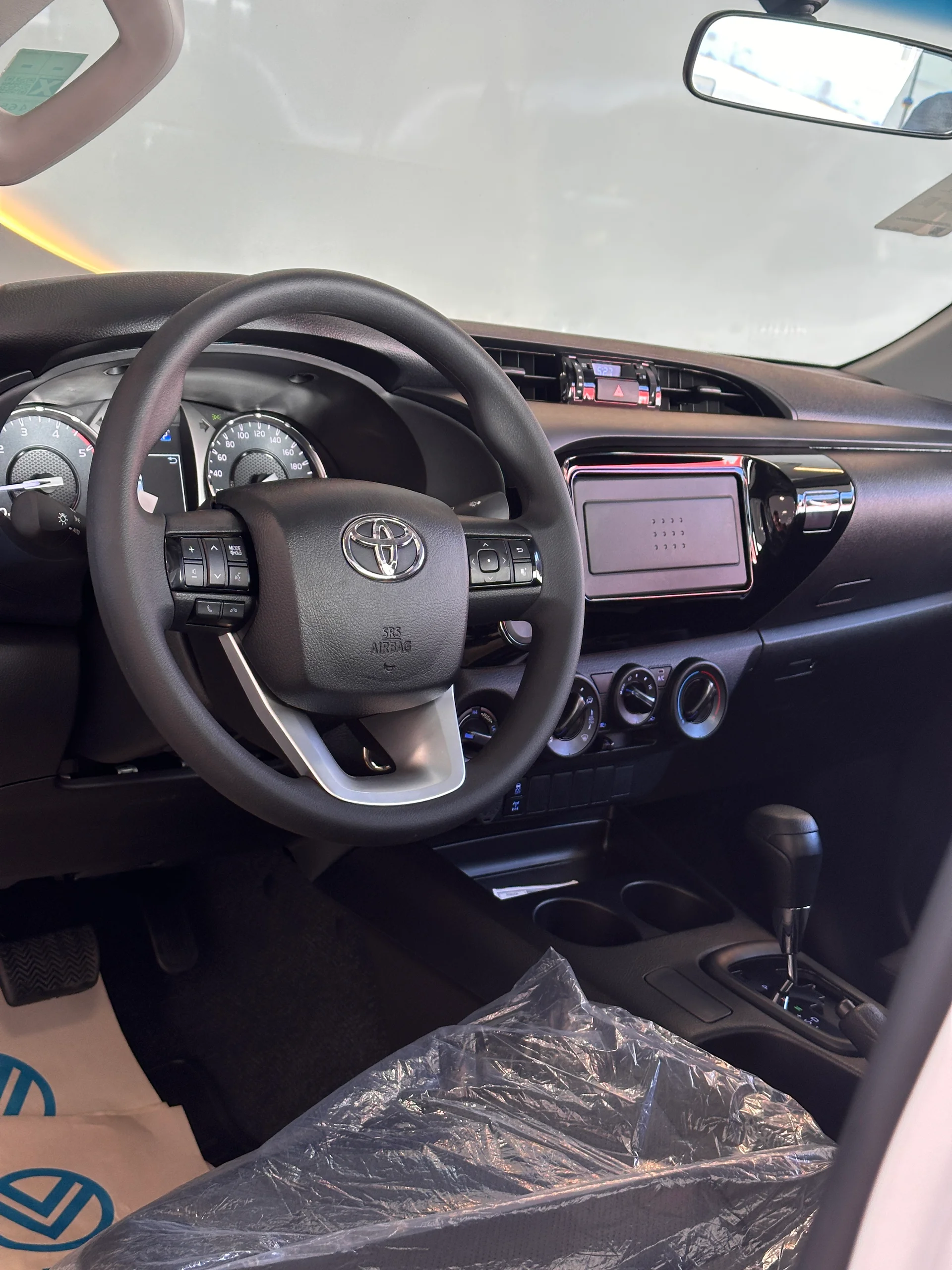Toyota Hilux — foto 15