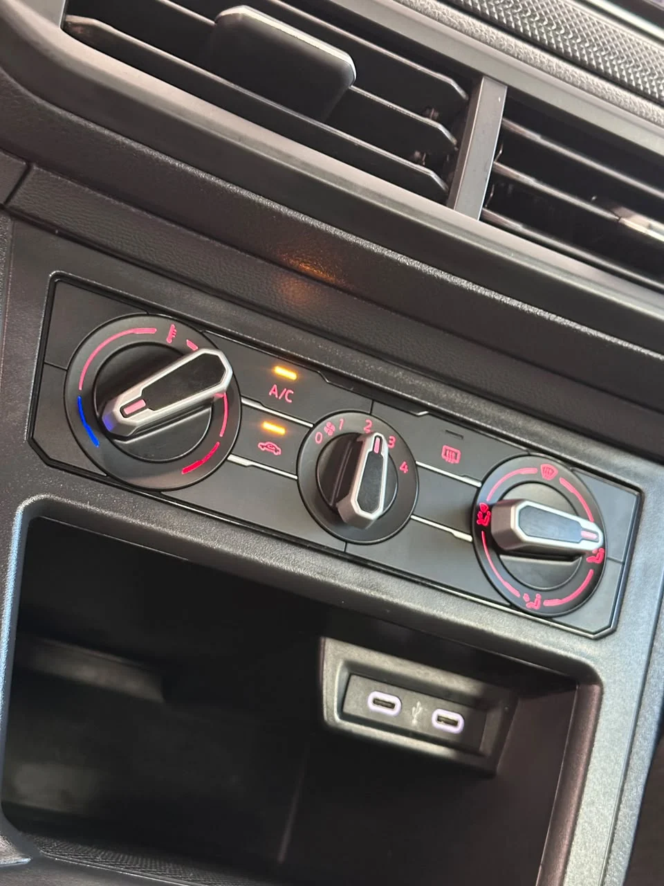 Volkswagen Polo — foto 14