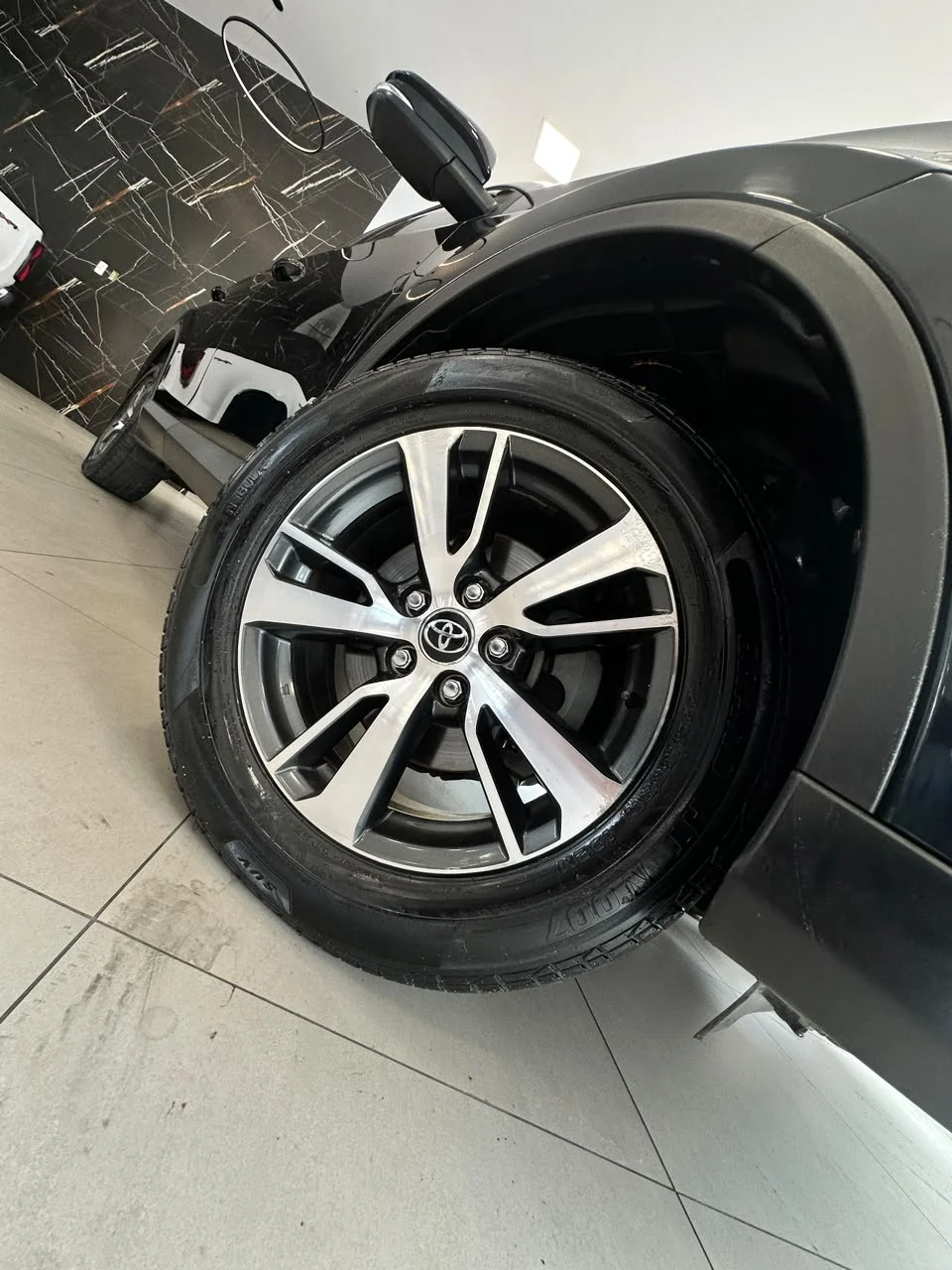 Toyota RAV4 — foto 23