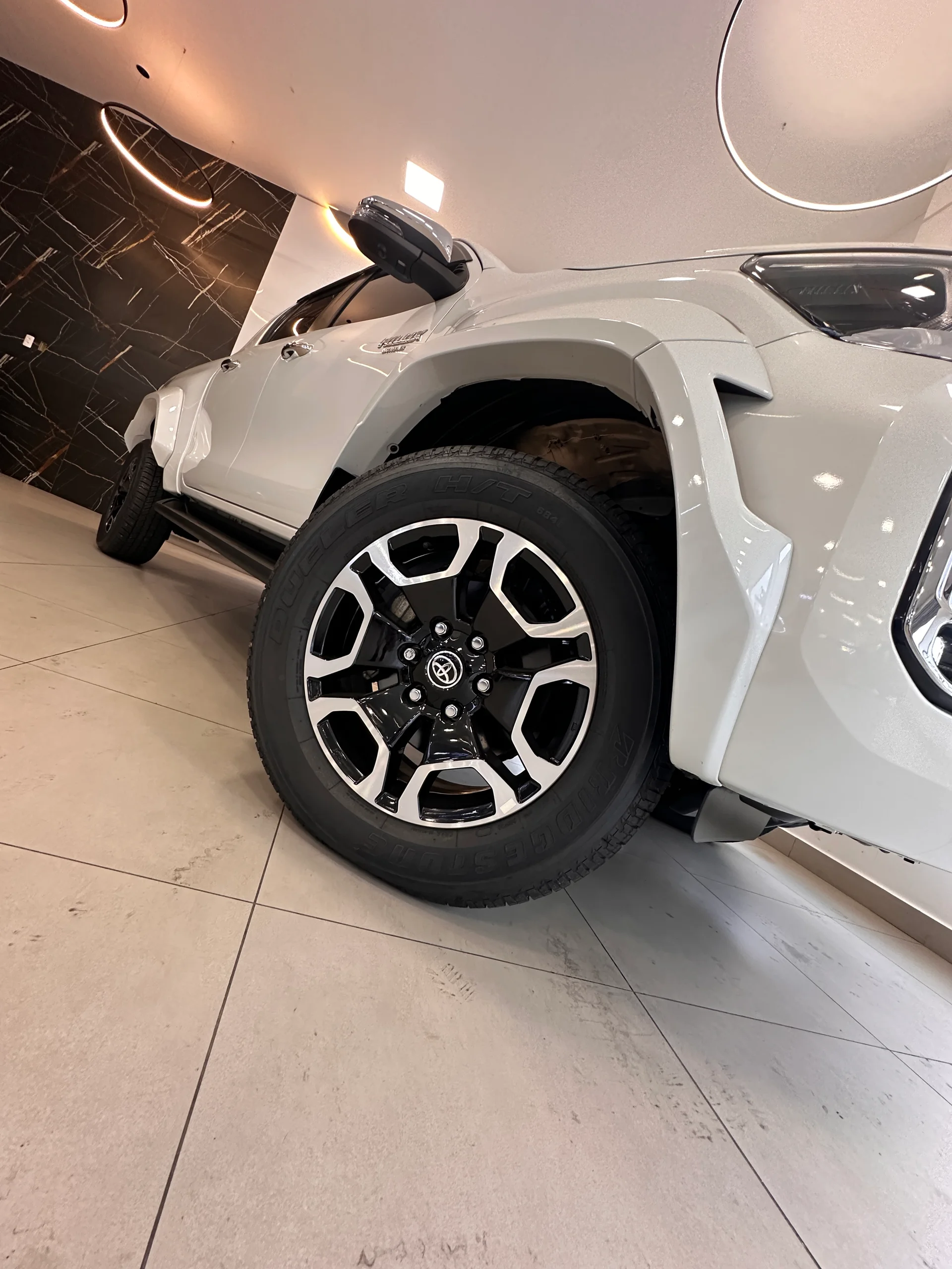 Toyota Hilux — foto 24