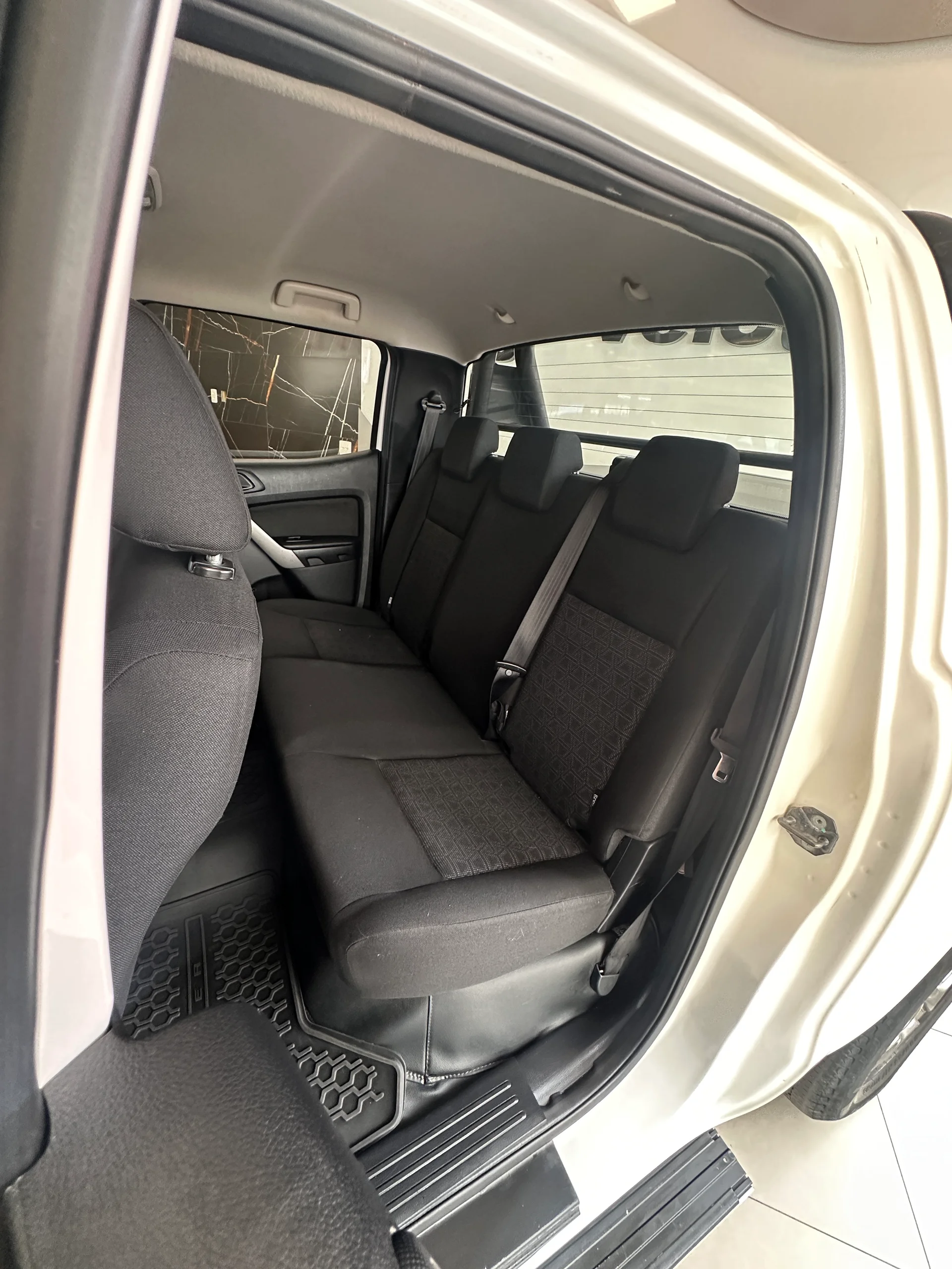 Ford Ranger — foto 23