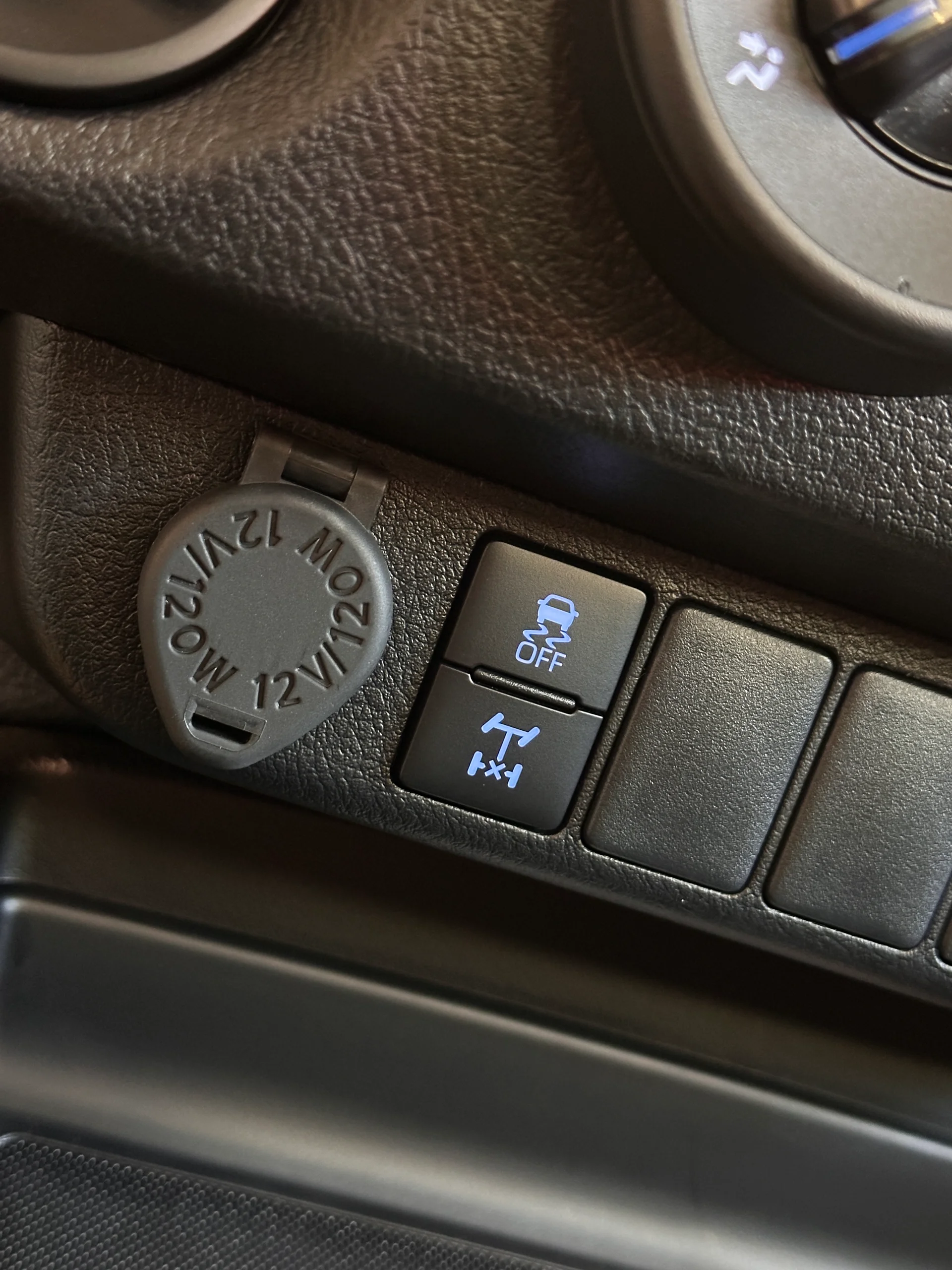 Toyota Hilux — foto 10