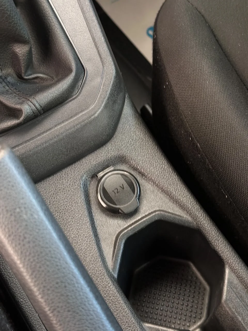 Volkswagen Polo — foto 13