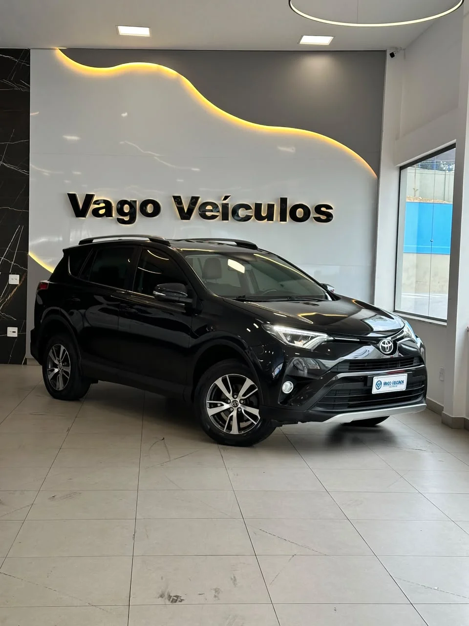 Toyota RAV4 — foto 2