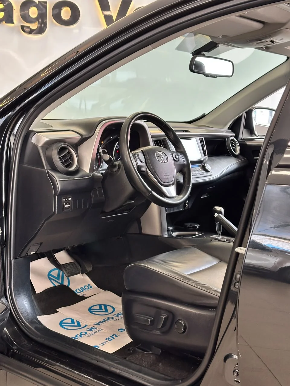 Toyota RAV4 — foto 9