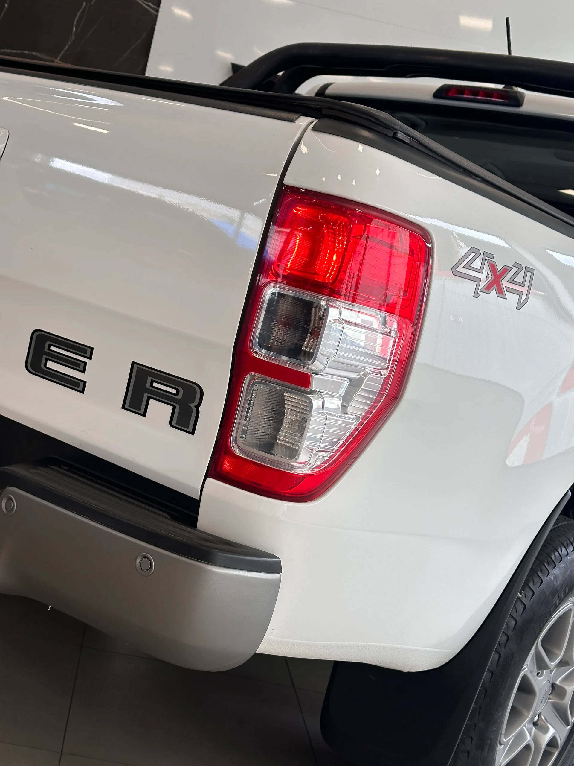 Ford Ranger — foto 3