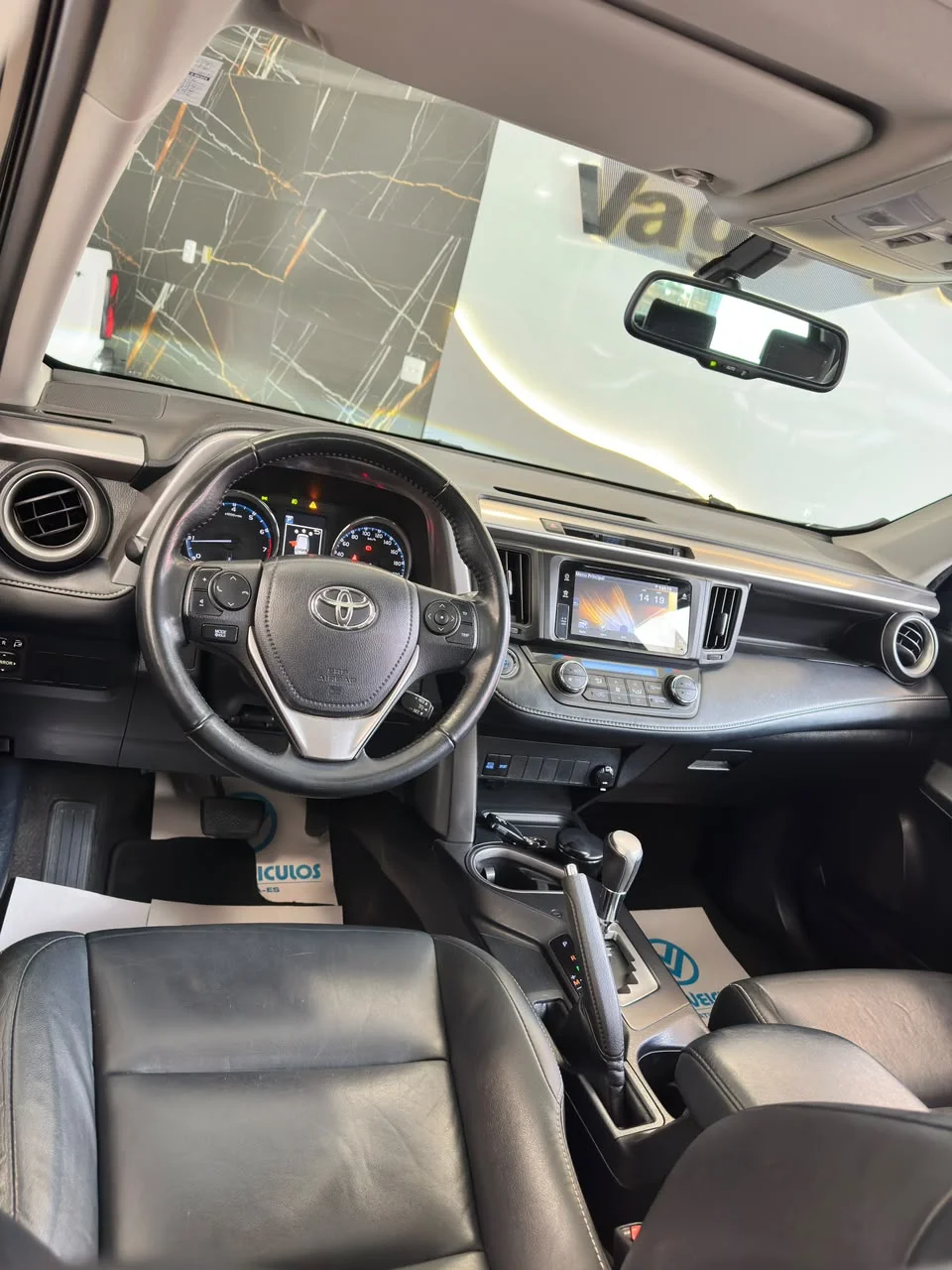 Toyota RAV4 — foto 16
