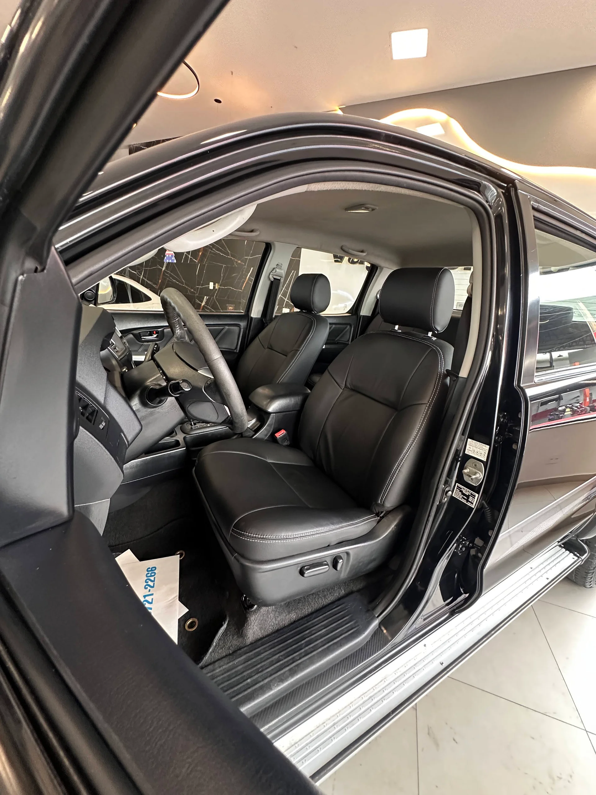Toyota Hilux — foto 14