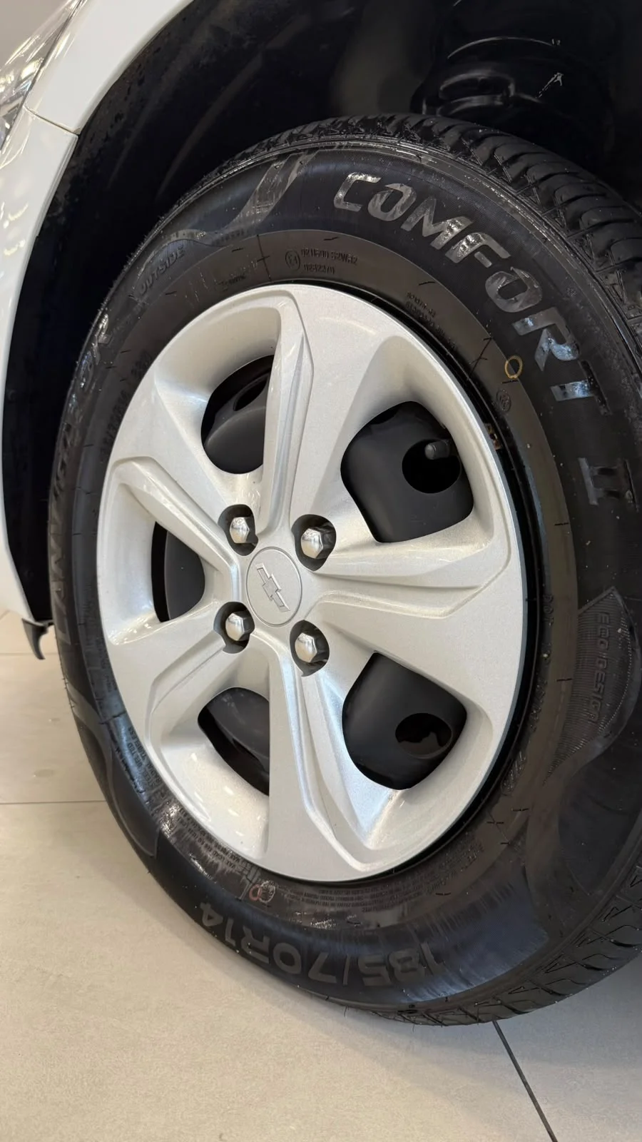 Chevrolet Onix — foto 4