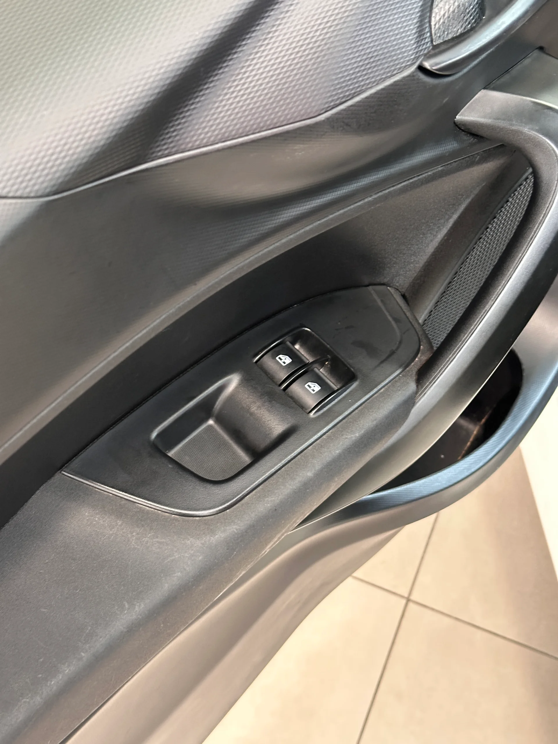 Fiat Argo — foto 9