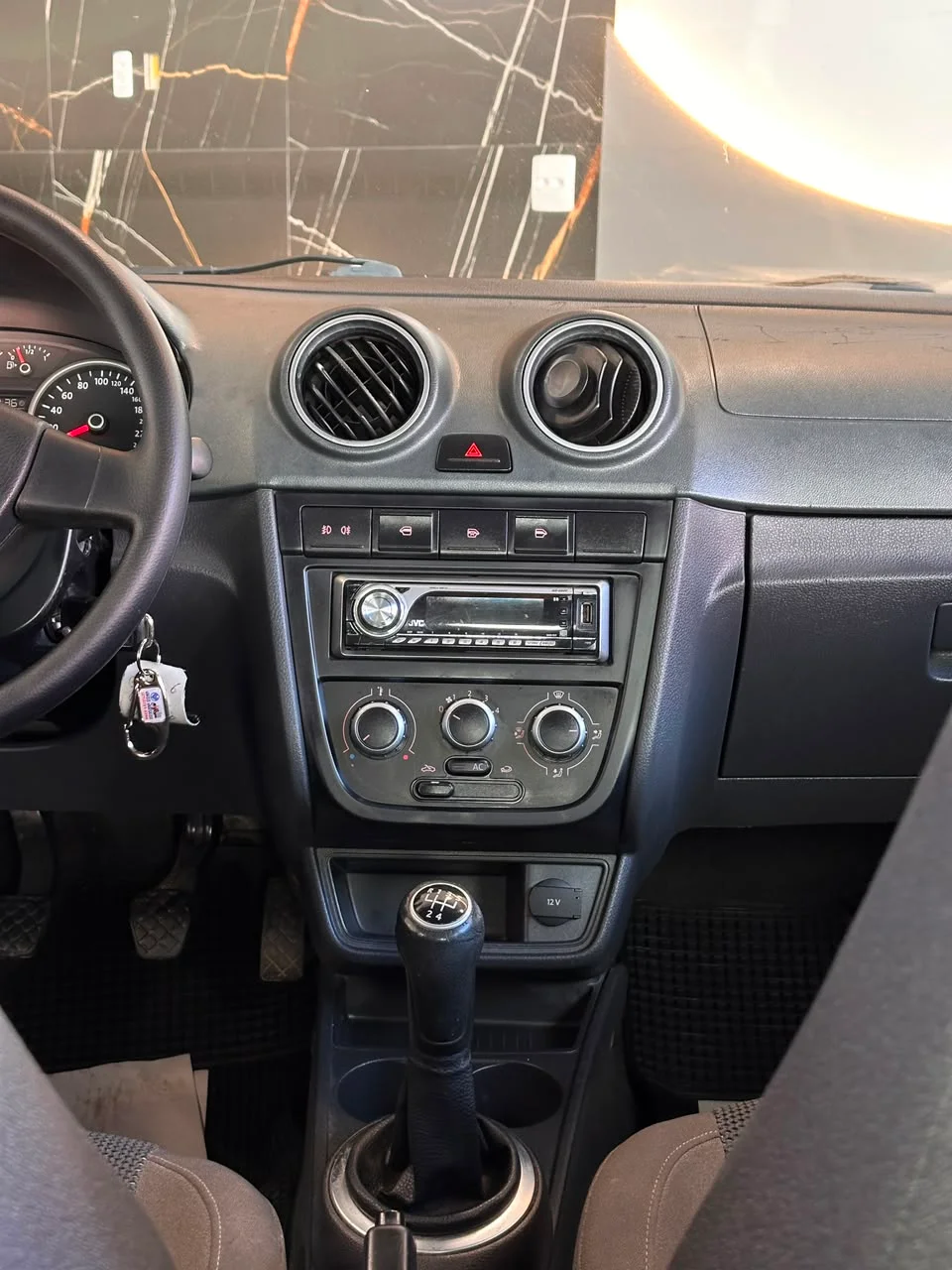 Volkswagen Gol — foto 4