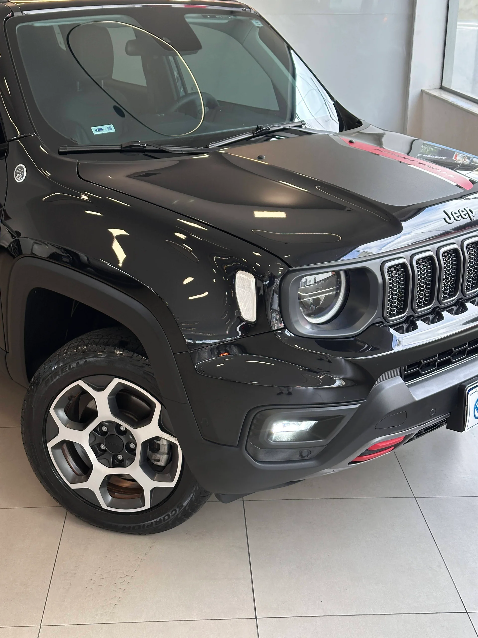 Jeep Renegade — foto 7