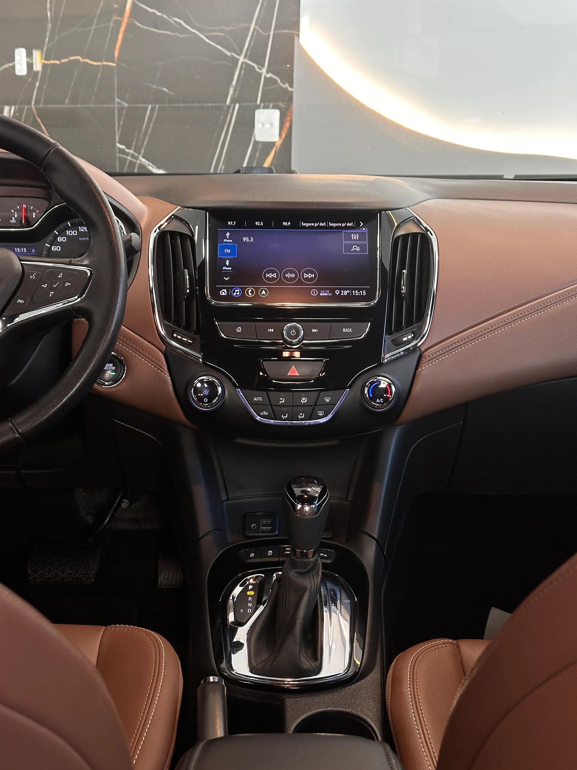 Chevrolet Cruze — foto 25