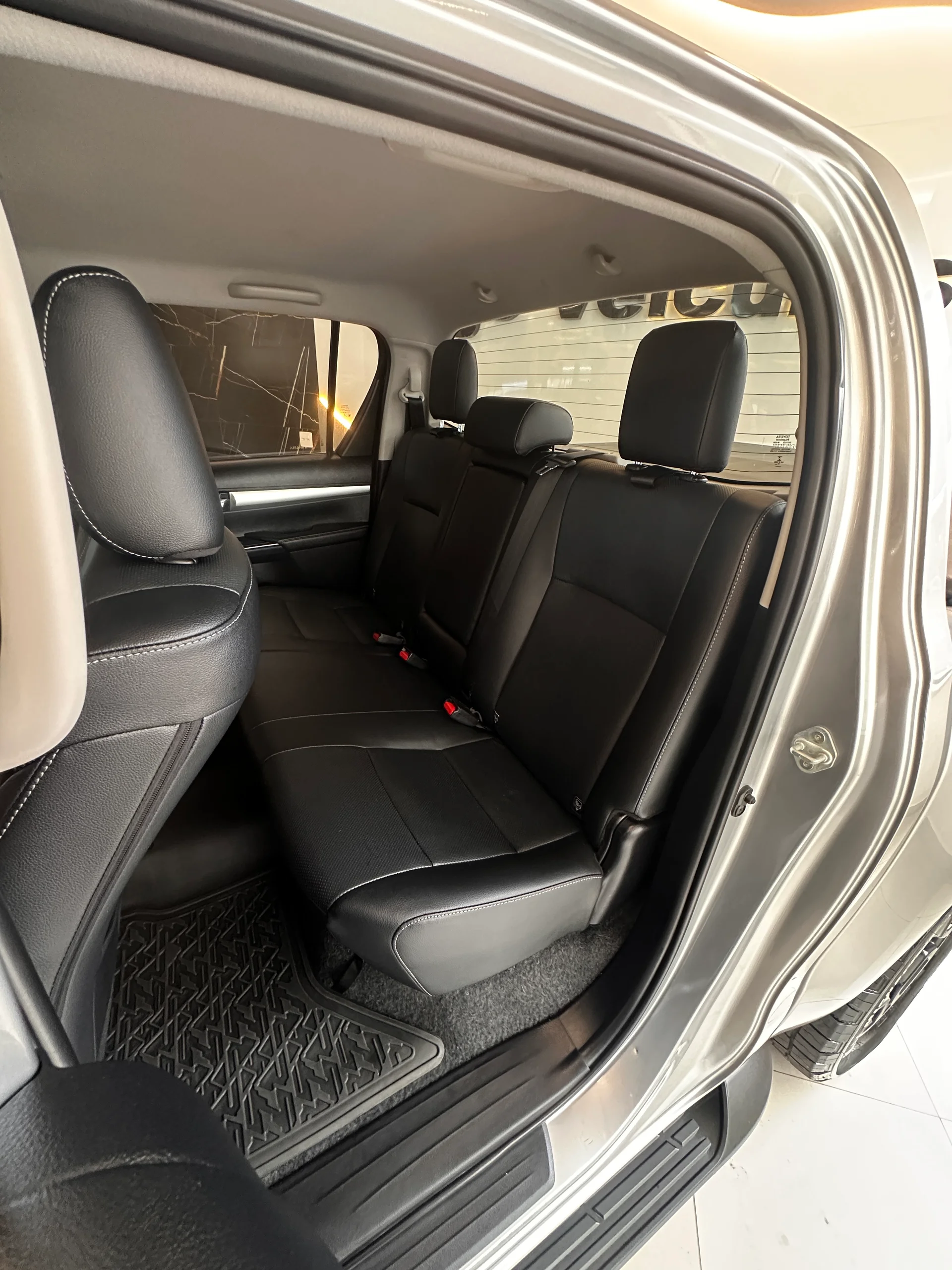 Toyota Hilux — foto 22