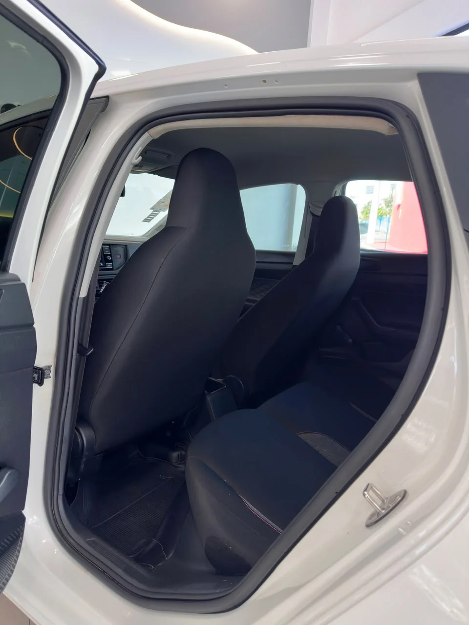 Volkswagen Polo — foto 18